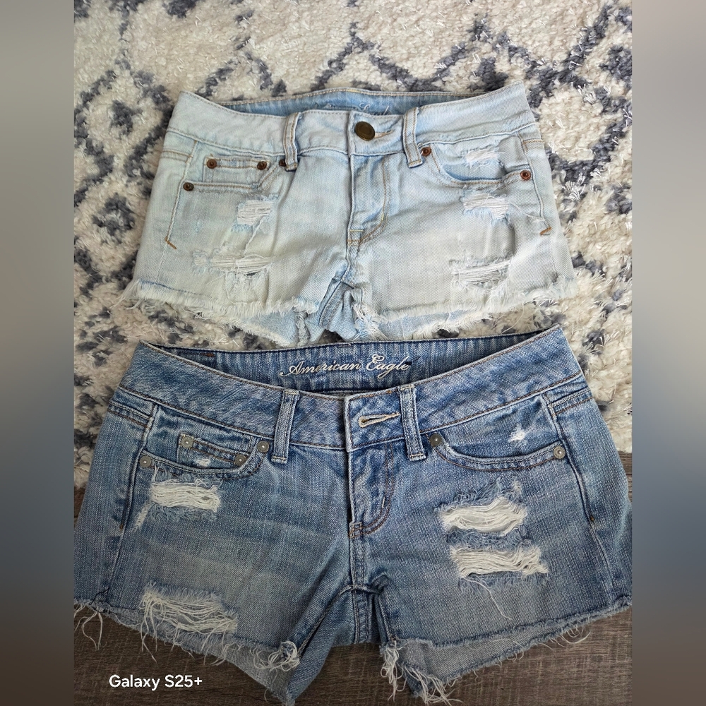 American Eagle Outfitters Women's Distressed Denim Shorts - Light Blue and Blue